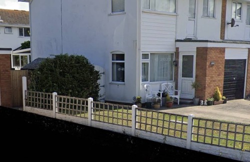 Penrhyn Bay House | House ∙ 3 bedrooms ∙ 6 guests