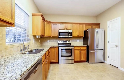 Spring Hill House | House ∙ 3 bedrooms ∙ 1 guest