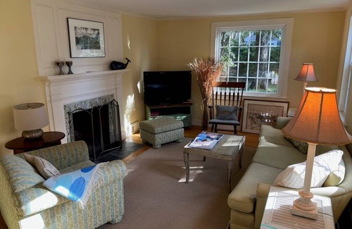 Osterville House | House ∙ 3 bedrooms ∙ 7 guests