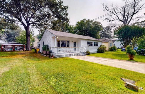 Shady Side House | House ∙ 3 bedrooms ∙ 6 guests