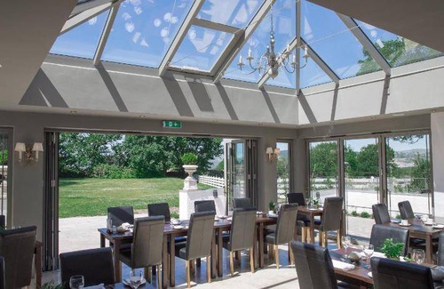 Pontypridd House | House ∙ 3 guests