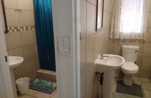 Kempton Park Bed & Breakfast | House 36 - Close to OR Tambo Airport - Full Breakfast Included
