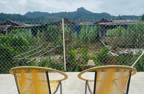 Kampung Chamang House | House ∙ 4 bedrooms ∙ 8 guests