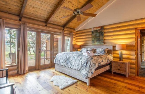 Loghill Village House | House ∙ 4 bedrooms ∙ 8 guests