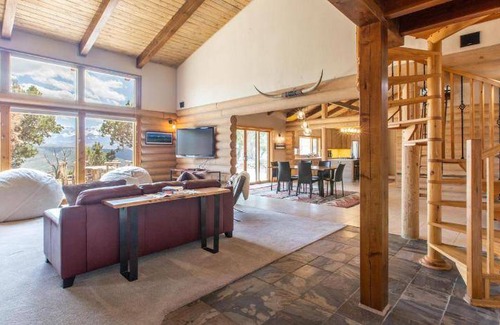 Loghill Village House | House ∙ 4 bedrooms ∙ 8 guests