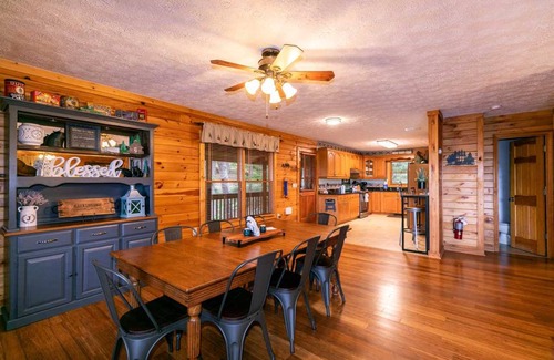 Ferguson House | House ∙ 4 bedrooms ∙ 10 guests