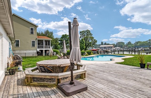 Tilghman House | House ∙ 4 bedrooms ∙ 8 guests
