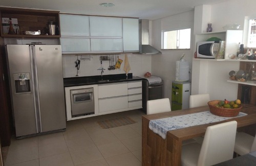 Barra do Jacuipe House | HOUSE 4 SUITES COMFORTABLE IN GREAT CONDO WITH VERY GREEN, BEACH AND RIVER.