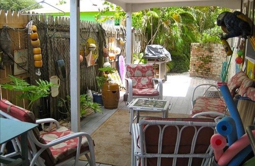Indian Rocks Beach House | House ∙ 4 bedrooms ∙ 8 guests