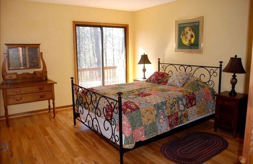 Cedar Mountain House | House ∙ 5 bedrooms ∙ 10 guests