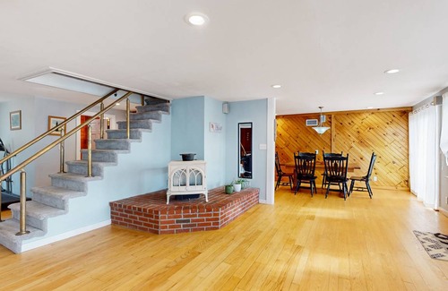 Scituate House | House ∙ 5 bedrooms ∙ 10 guests