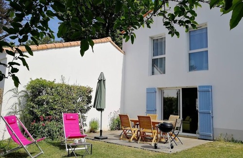 Olonne-sur-Mer House | House 5 p, The sands of Olonnes- Sauveterre