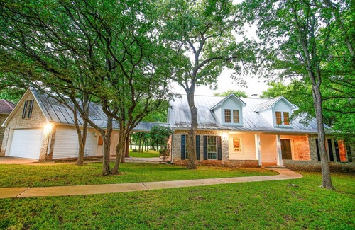 Horseshoe Bay West House | House ∙ 6 bedrooms ∙ 15 guests