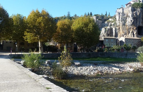 Labeaume House | House 6 people swimming pool in the South of the Ardèche