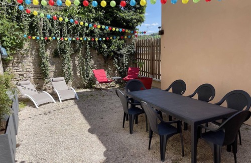 Montbard House | House 7 people - 3 bedrooms - MONTBARD center - "Chez Delphine et Guillaume" ("Delphine and Guillaume")