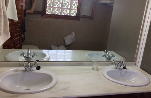 Orihuela Costa Ski Chalet | House 70 meters from the beach. Large, comfortable, with garden, parking and barbecue
