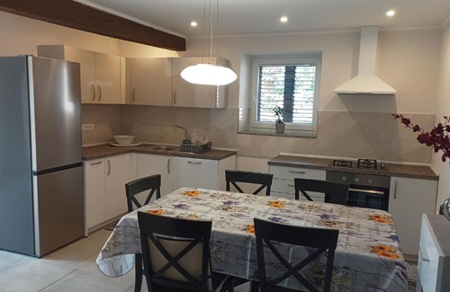 Kaldanija House | House Adrijana sea view from terrace 7km