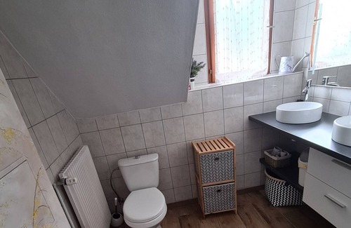 Saint-Maurice House | House-Apartment-Ensuite with Bath-Mountain view