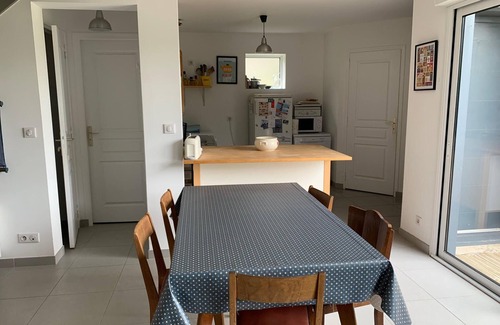 Hauteville-sur-Mer House | House at 1