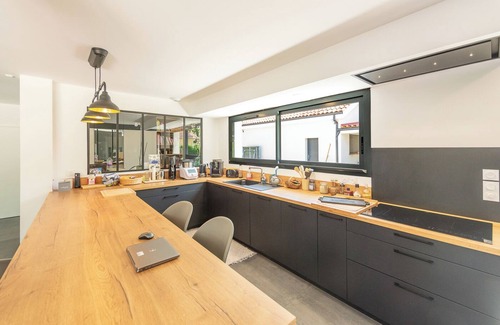 Pessac House | House between Bordeaux and the beach