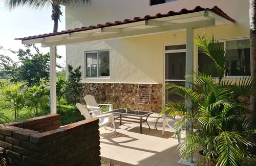 Acapulco House | House between lagoon and ocean - 2min walk from the beach