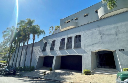 Morumbi House | HOUSE WITH 1,406M GARDEN GUEDALA SP