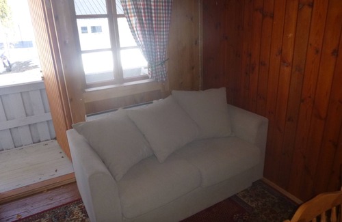 Uukuniemi Ski Chalet | House by the lake