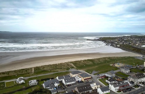 Enniscrone House | House By The Sea & Golf Course