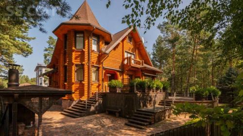 Plavniekkalns Villa | House Carnikava