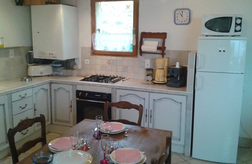 Saint-Apollinaire Ski Chalet | House/Chalet near the forest. cycling, walking, relaxing