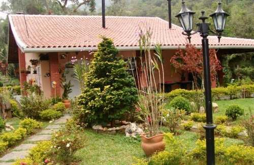Monteiro Lobato House | House- Chalet in Santo Antonio do Pinhal