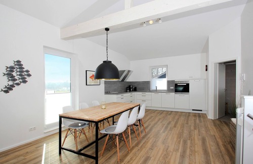 Gohren House | House close to the beach with sea view, use of swimming pool and sauna - Sealodge Rügen