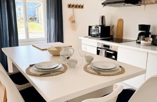 Ploumoguer House | House close to the beach and Brittany coast