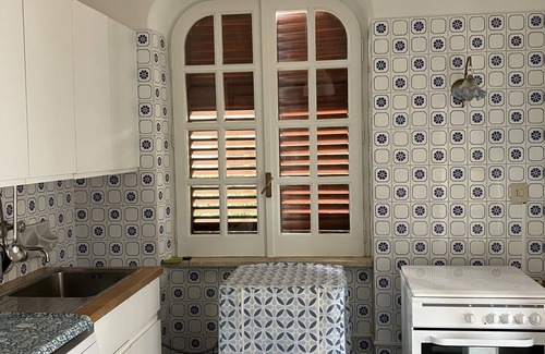 Partanna Villa | House crilulu al mar Bright and breezy large villa 10 minutes from the beach