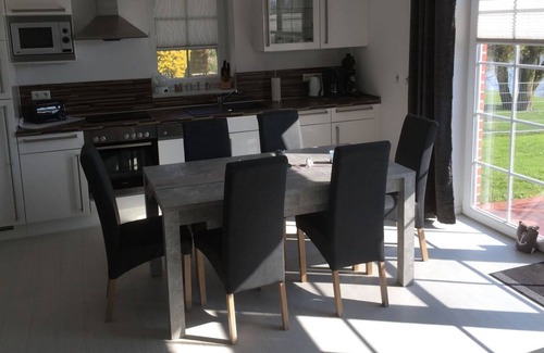 Eilsum House | House