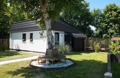 Butjadingen House | House Deichschaf