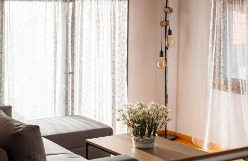 Sithonia House | House Draganis