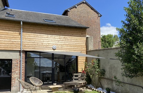 Lisieux House | House equipped loft style, comfortable, garden