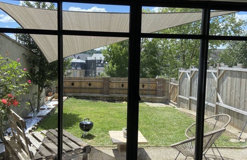 Lisieux House | House equipped loft style, comfortable, garden