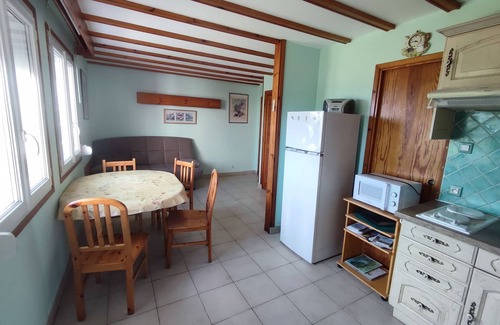 Asnelles House | House facing the sea, 50 m from supervised beach, 3 km from Arromanches