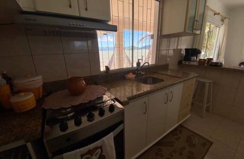 Palhoca House | House facing the sea