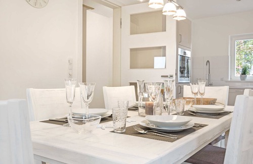 List House | House Fennenblick