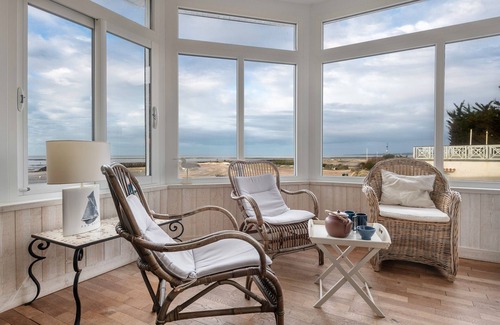 Loire-Atlantique House | House for 12 - Sea view - La Bernerie beach