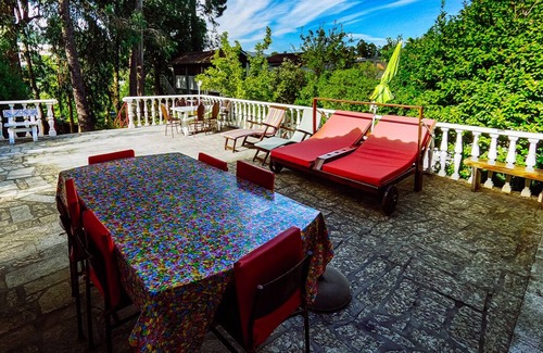 Santa Luzia House | House for 12 persons in Amares Portugal
