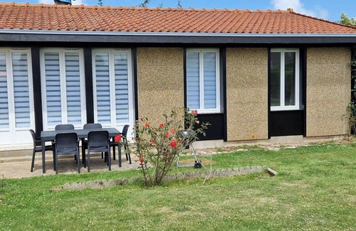 Belleville-sur-Mer Apartment | House for 4 To 6 Peoplec