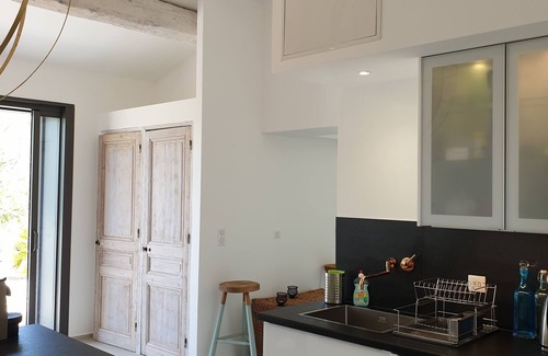 Grimaud House | House for 4 with large private terrace in a quiet location