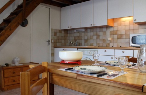 La Remigeasse House | House for 5 near beach with garden, parking