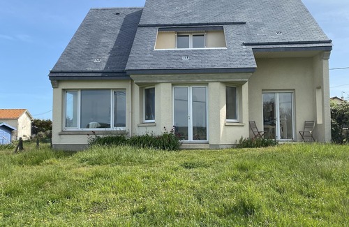 Criel-sur-Mer House | House