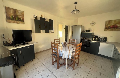 Puget-sur-Argens Cottage | House/Gite/Cottage rated 1 star, with above-ground pool, garden.