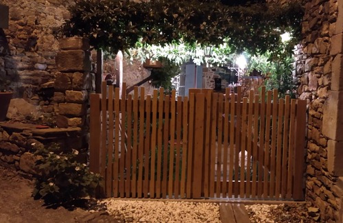Le Bosc House | House, heart of village, ideal for relaxing with family. 👨‍👧‍👦👩‍👧‍👦